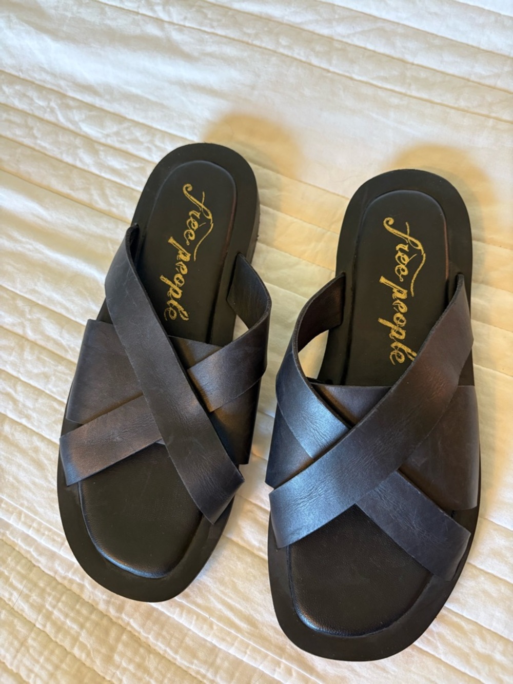 Free People Del Mar Leather Slide Sandals. Size 6.5US/37EU.